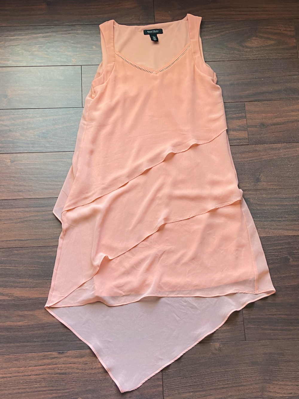 PEACH FLOWY SLEEVELESS MINI DRESS - WHITE HOUSE BLACK MARKET 00